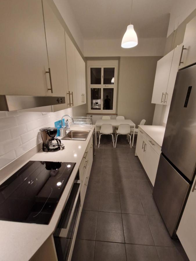 Home Inn Brg15 Stockholm Bagian luar foto